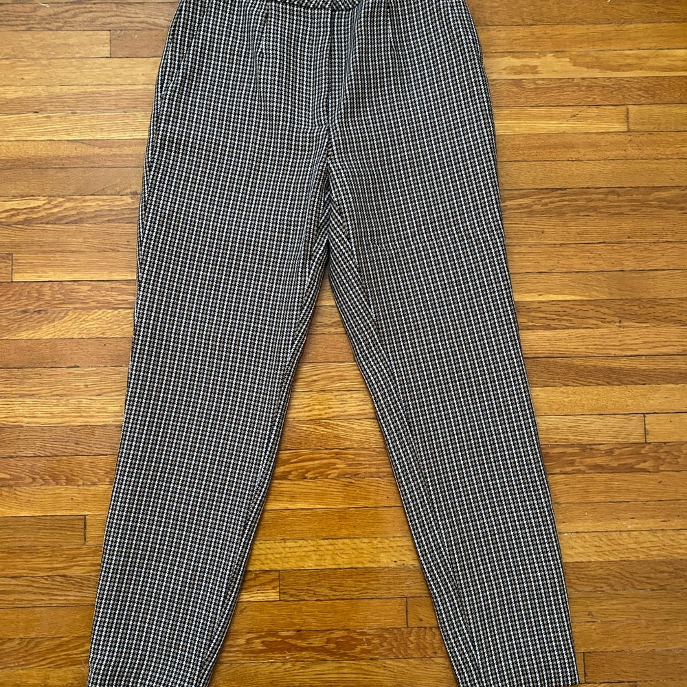 Escada Brown, Black and White Dress Pants Houndstooth Pattern and Tailored Fit